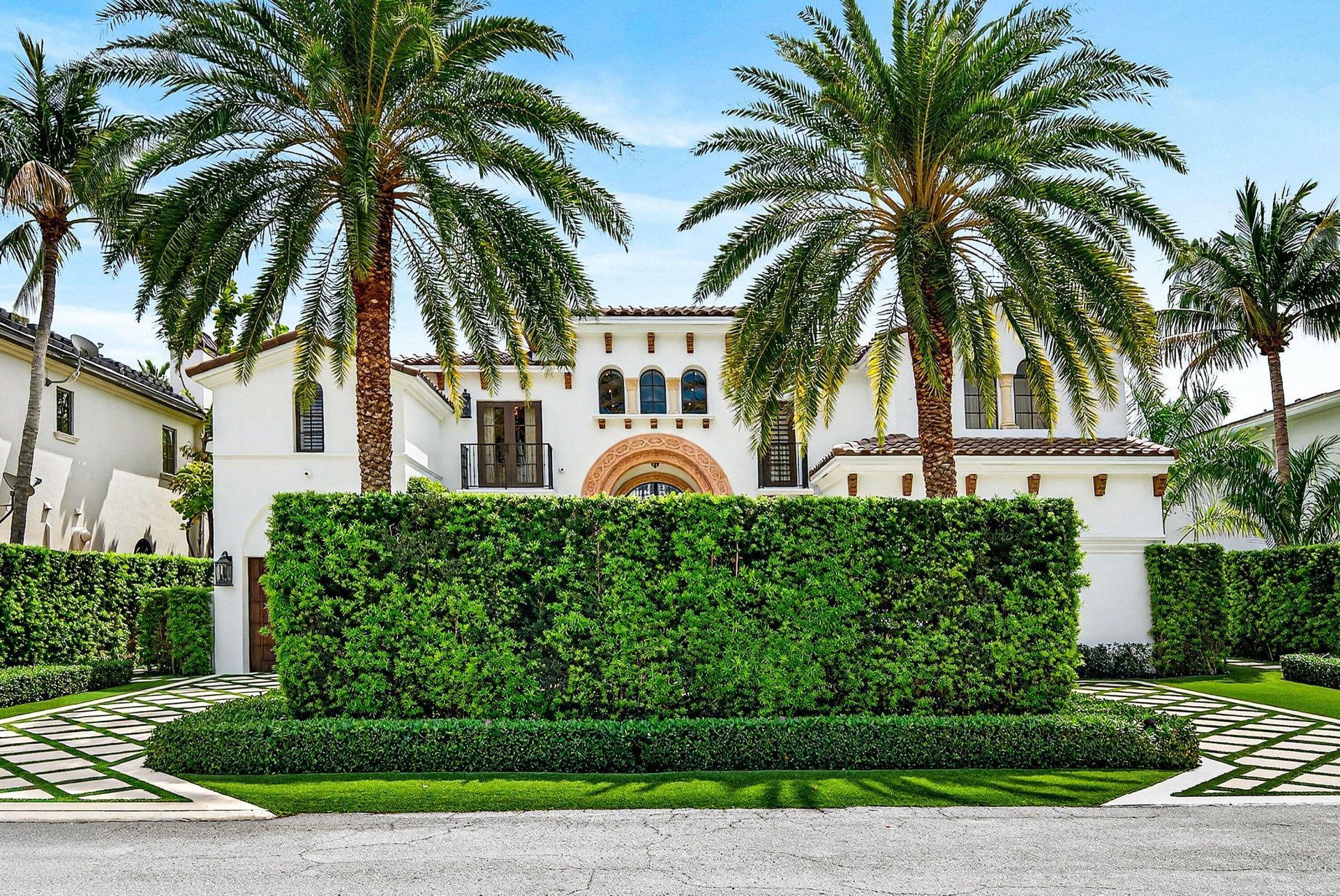 520 NE Waterway Lane, Boca Raton, FL 33432 Photo