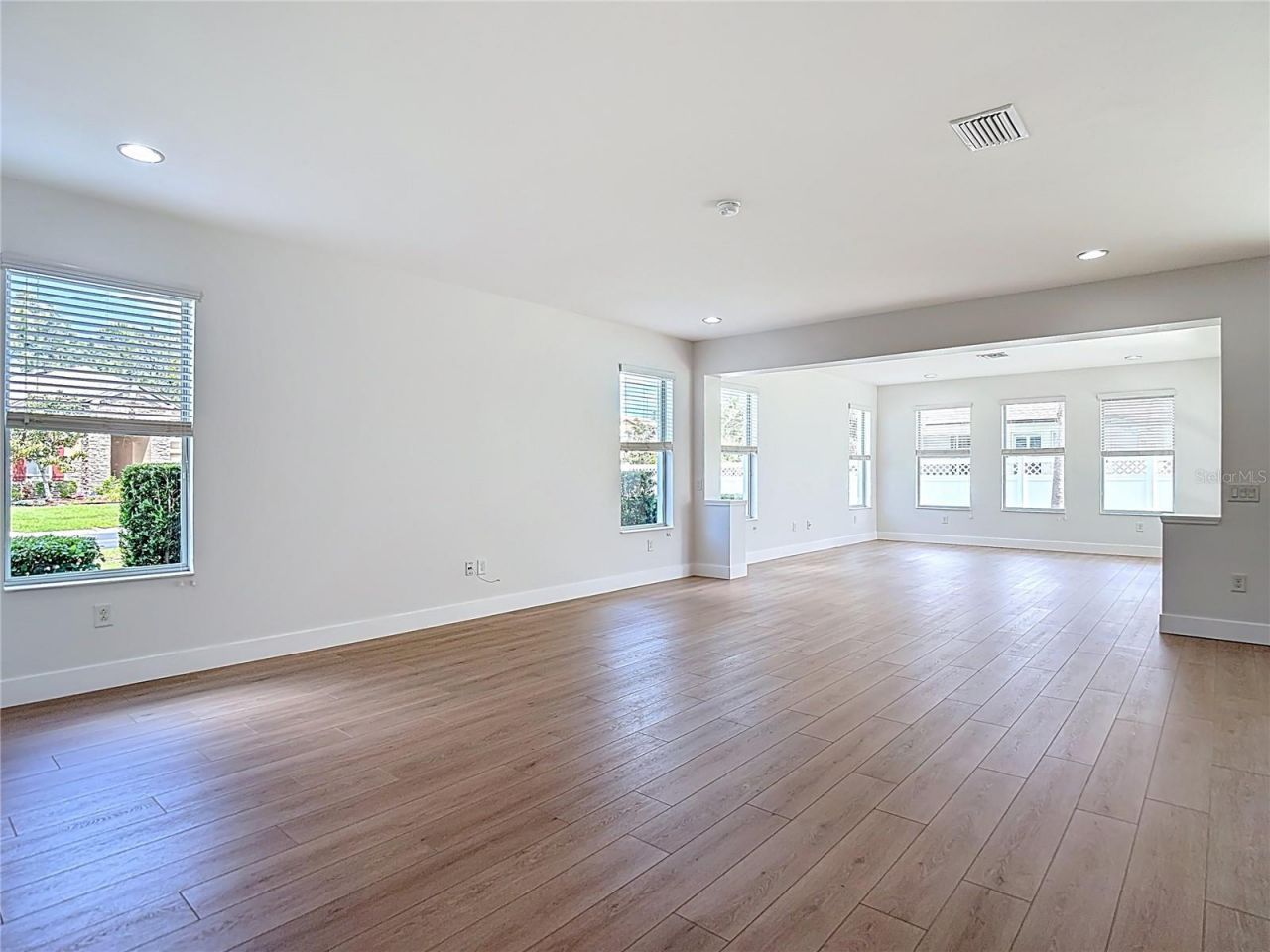 27387 Cayenne Lane, Wesley Chapel, FL 33544 Photo