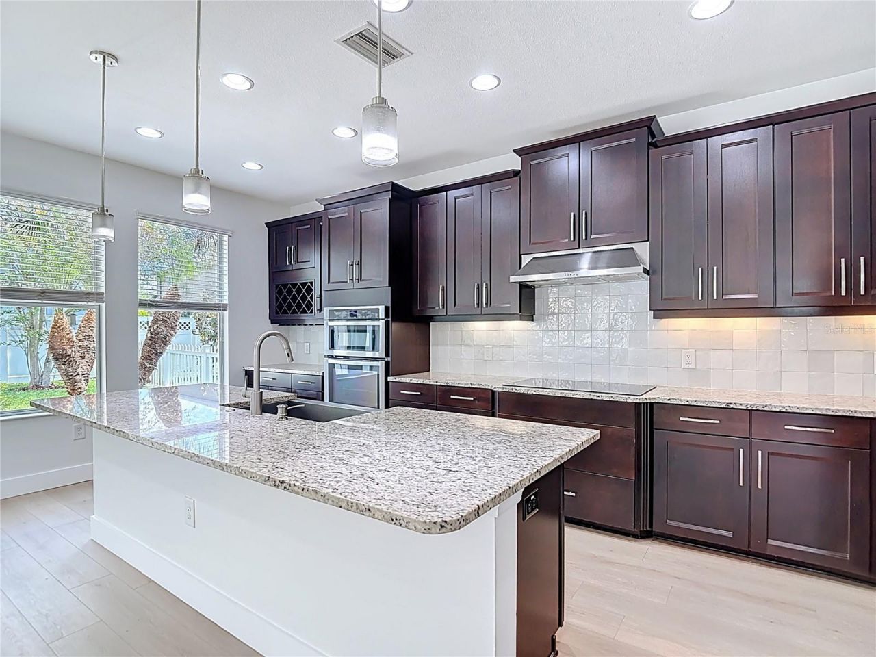 27387 Cayenne Lane, Wesley Chapel, FL 33544 Photo