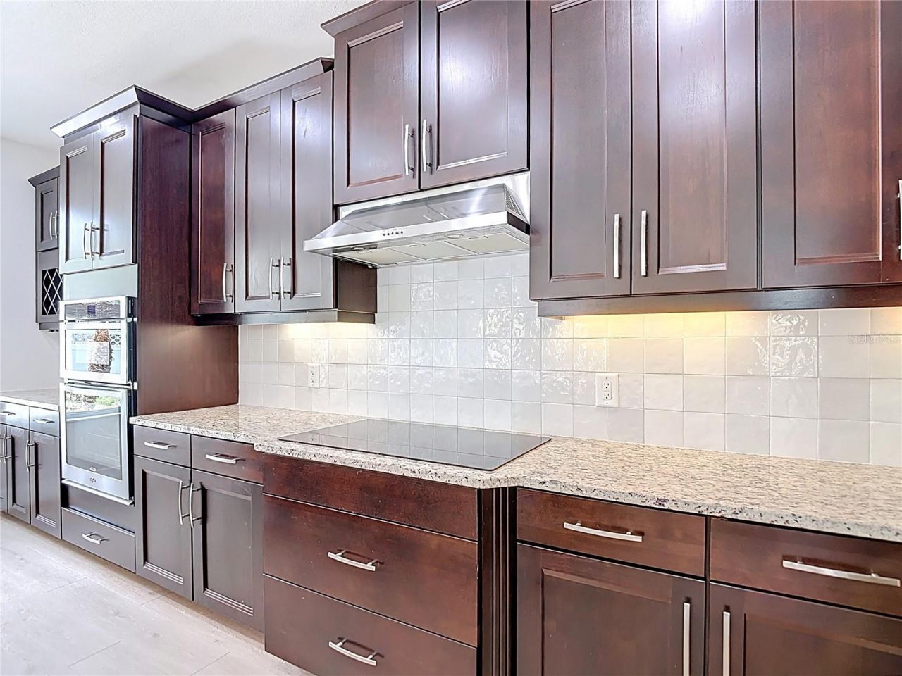 27387 Cayenne Lane, Wesley Chapel, FL 33544 Photo