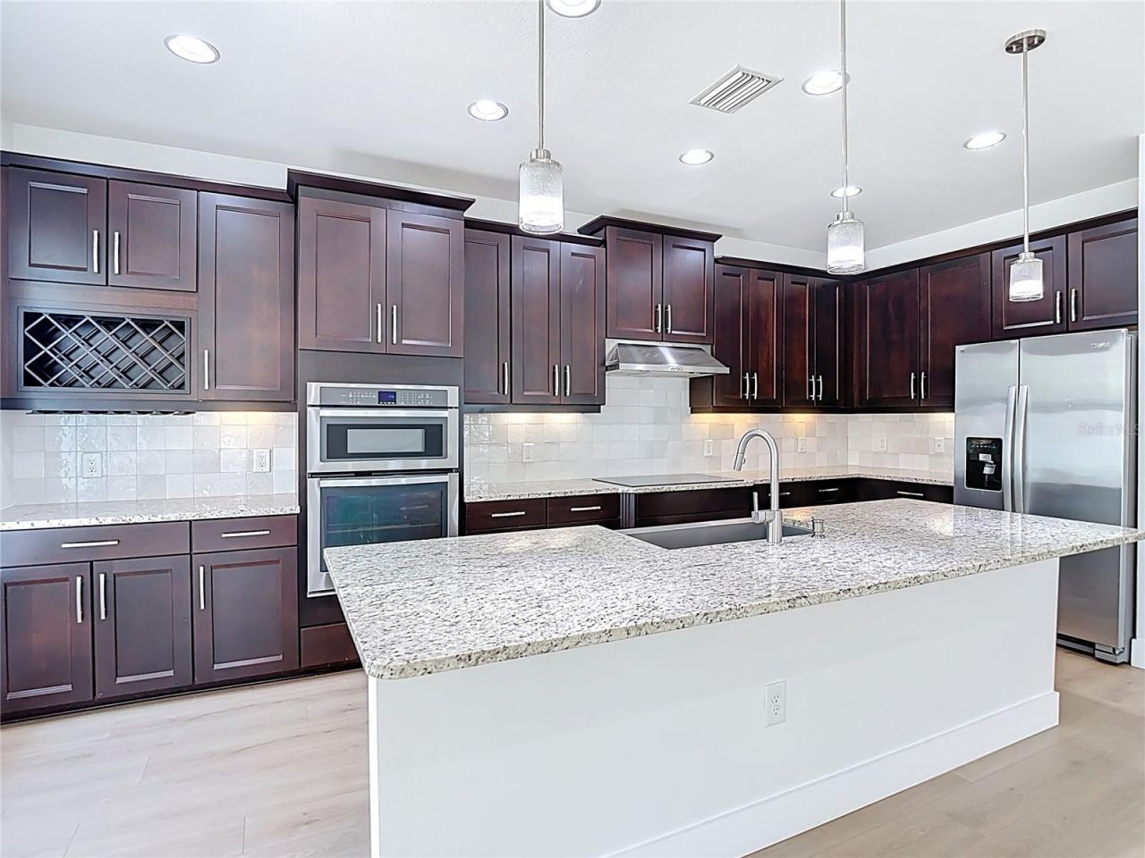 27387 Cayenne Lane, Wesley Chapel, FL 33544 Photo