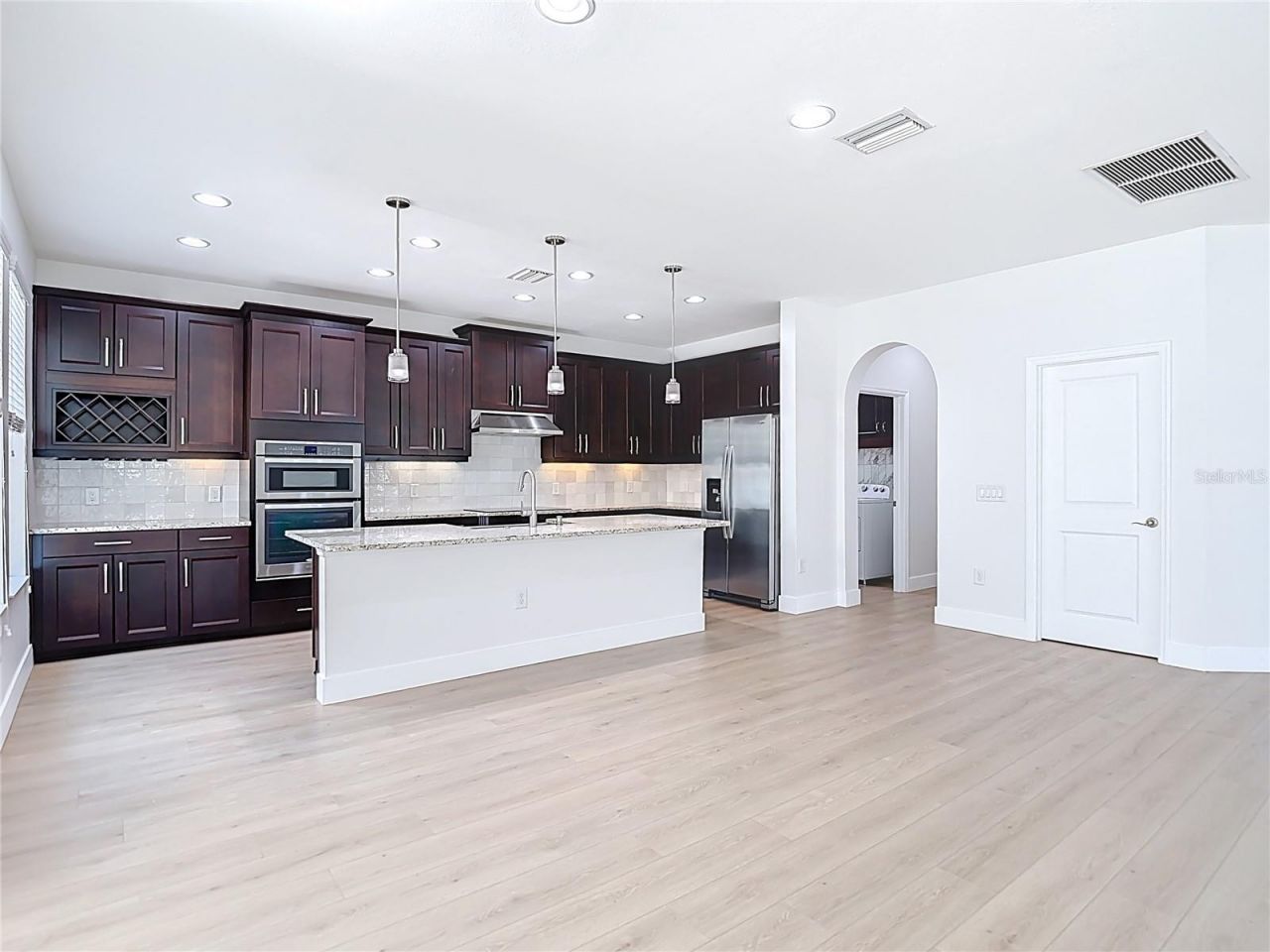 27387 Cayenne Lane, Wesley Chapel, FL 33544 Photo