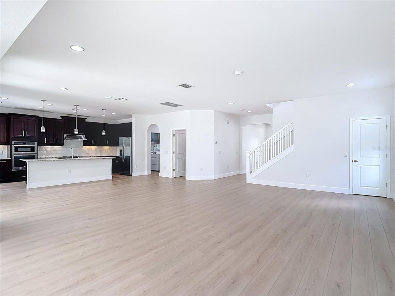 27387 Cayenne Lane, Wesley Chapel, FL 33544 Photo