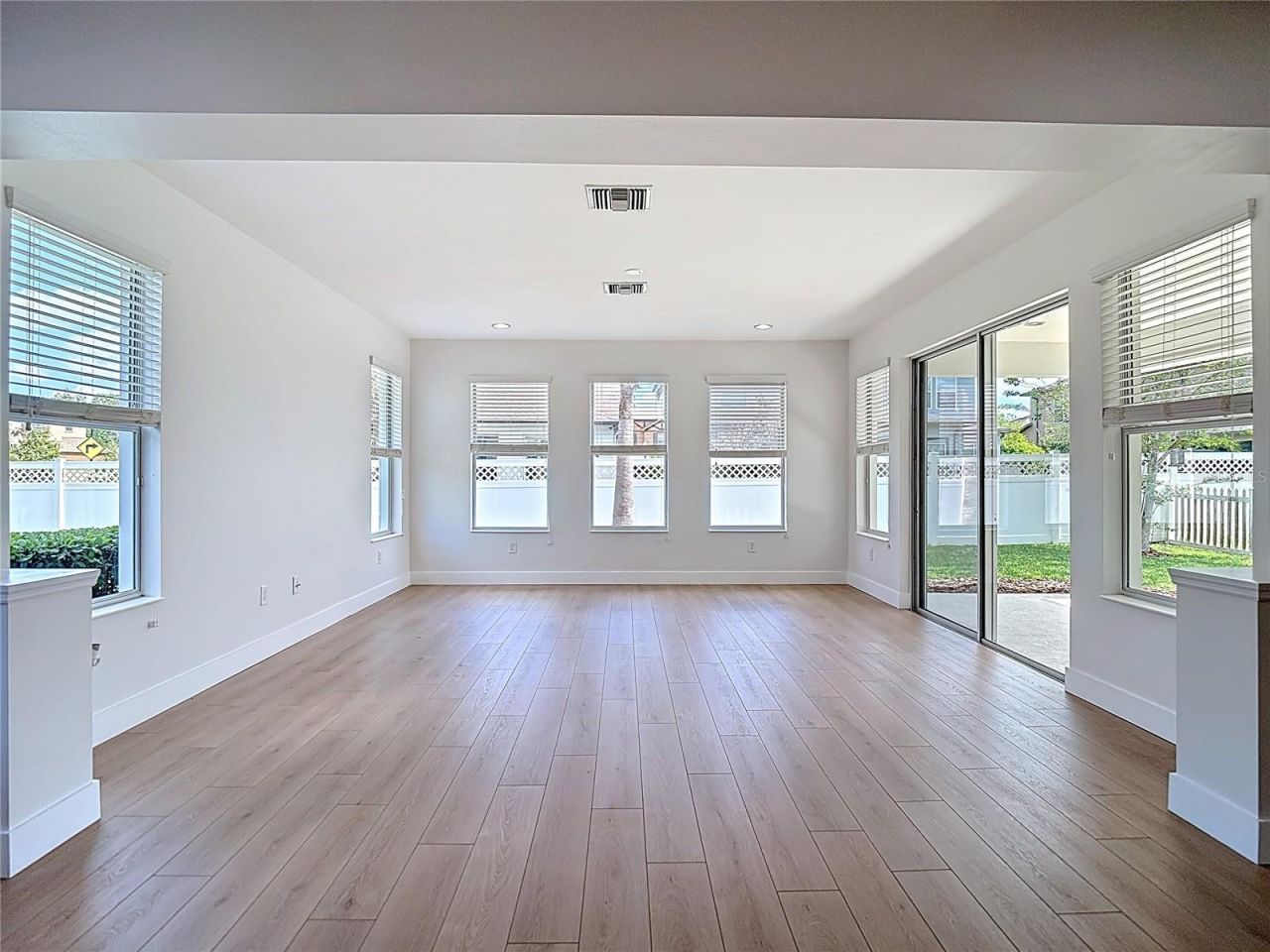 27387 Cayenne Lane, Wesley Chapel, FL 33544 Photo