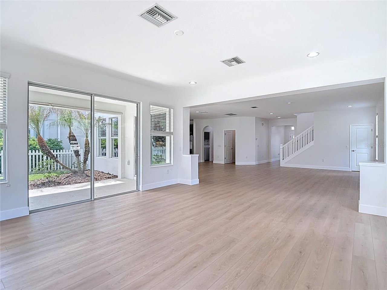 27387 Cayenne Lane, Wesley Chapel, FL 33544 Photo