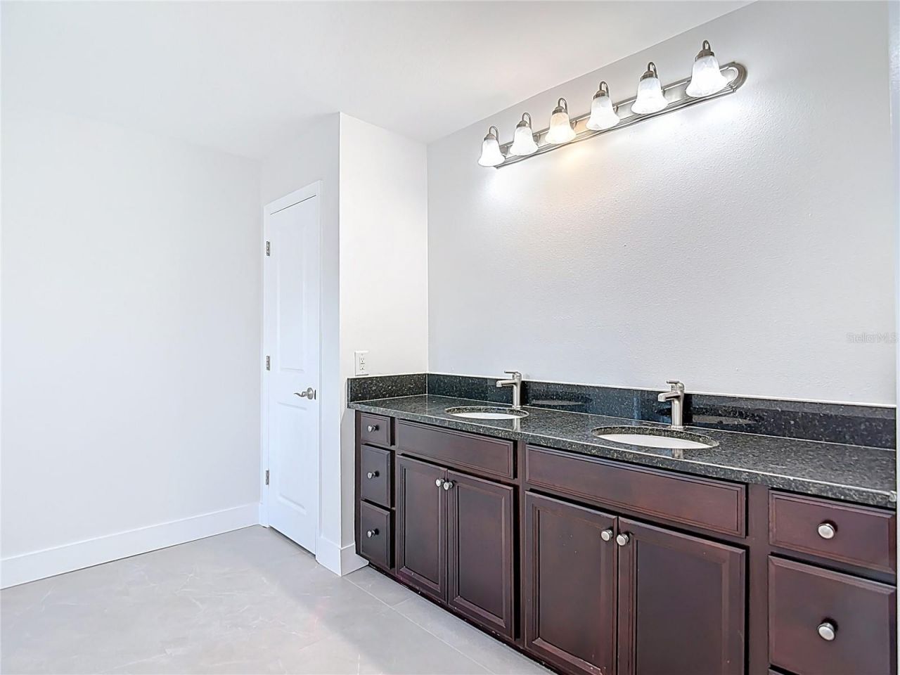 27387 Cayenne Lane, Wesley Chapel, FL 33544 Photo