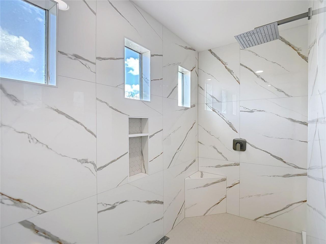 27387 Cayenne Lane, Wesley Chapel, FL 33544 Photo