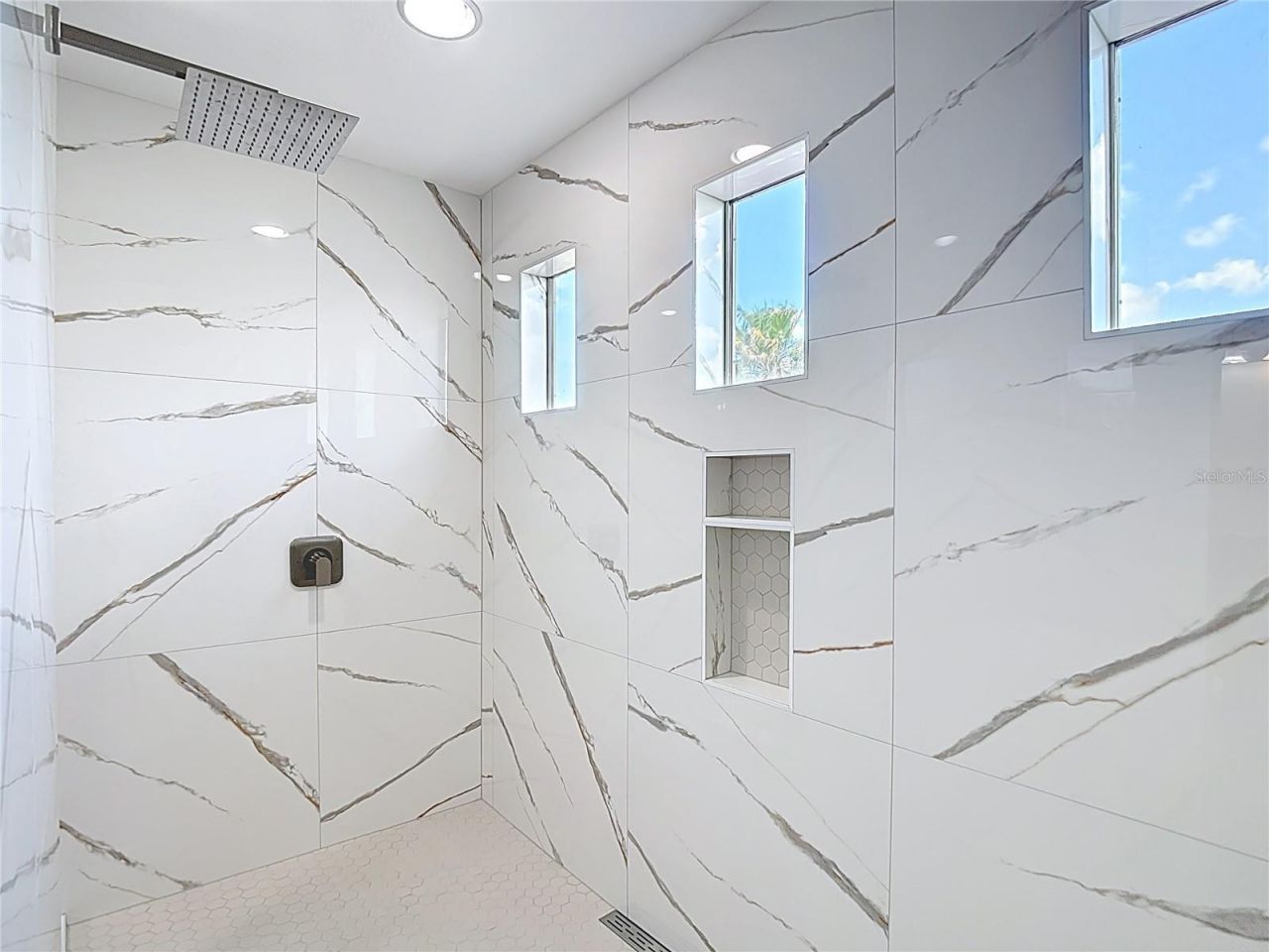 27387 Cayenne Lane, Wesley Chapel, FL 33544 Photo