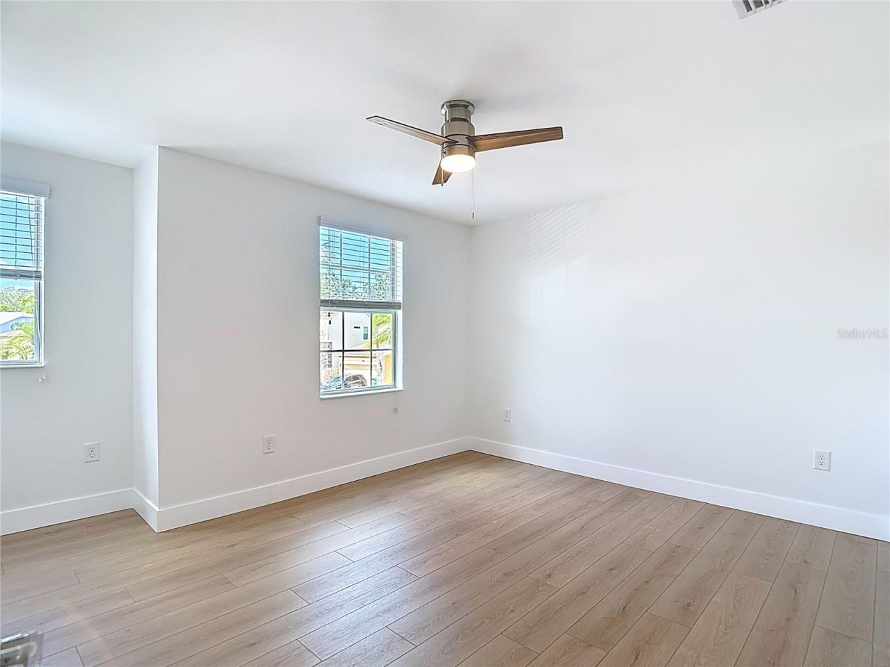 27387 Cayenne Lane, Wesley Chapel, FL 33544 Photo