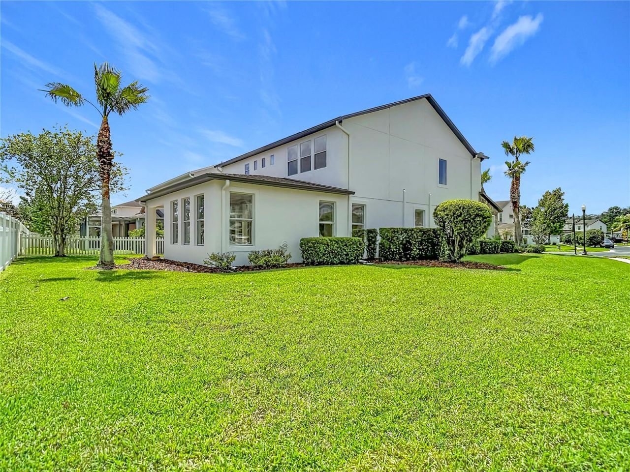27387 Cayenne Lane, Wesley Chapel, FL 33544 Photo