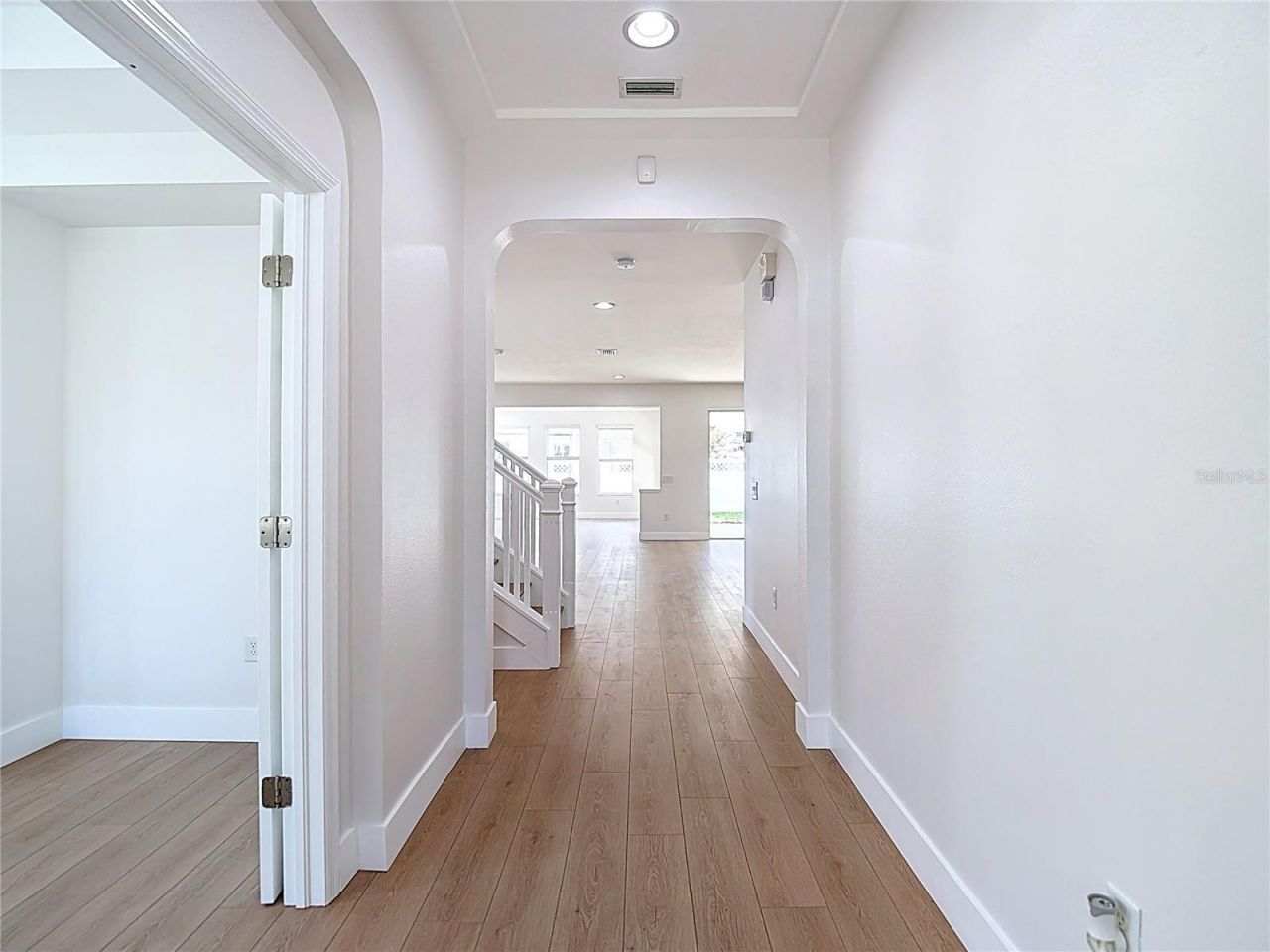 27387 Cayenne Lane, Wesley Chapel, FL 33544 Photo