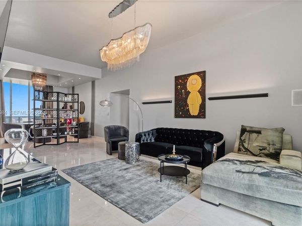 15811 Collins Ave , Unit 4004, Sunny Isles Beach, FL 33160