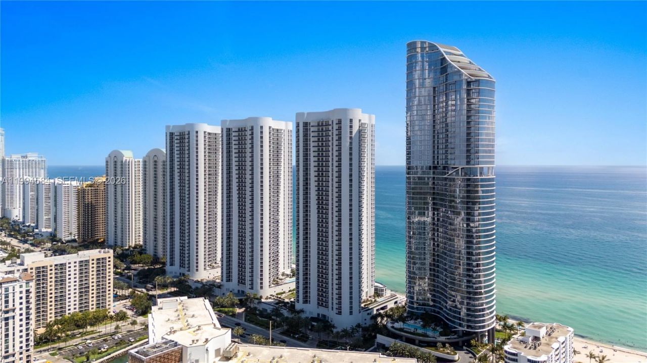 15811 Collins Ave , Unit 4004, Sunny Isles Beach, FL 33160 Photo