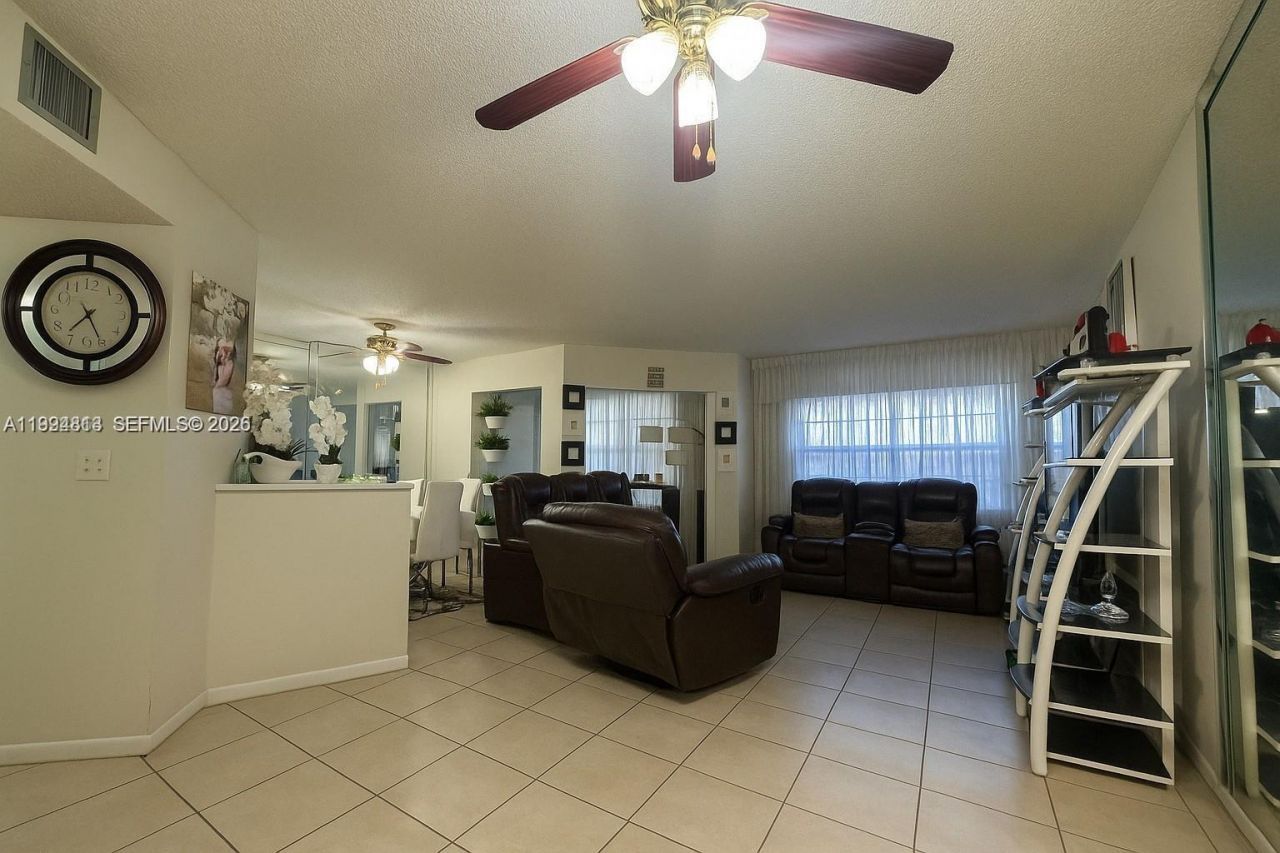 12500 SW 5th Ct , Unit 112M, Pembroke Pines, FL 33027 Photo