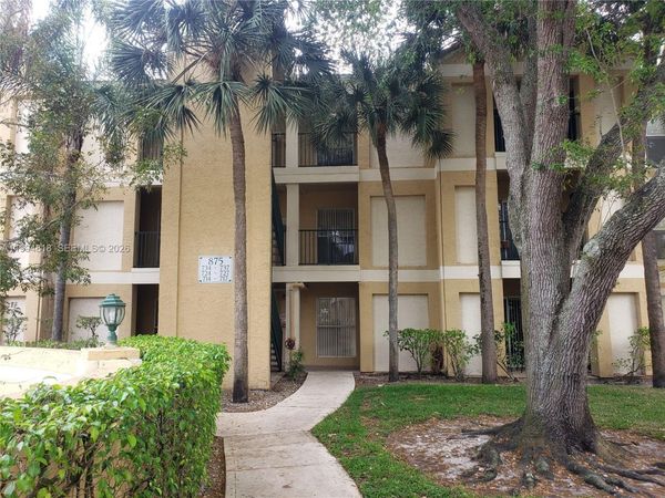 875 Riverside Dr , Unit 715, Coral Springs, FL 33071
