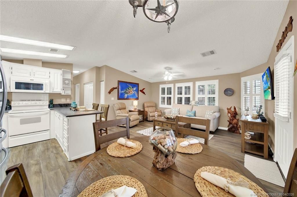 10701 S Ocean Drive, Unit 811, Jensen Beach, FL 34957 Photo