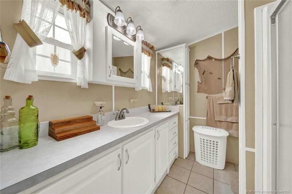 10701 S Ocean Drive, Unit 811, Jensen Beach, FL 34957 Photo