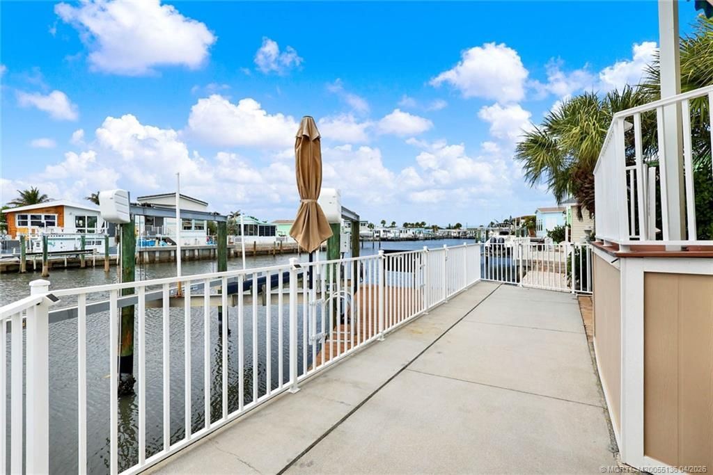 10701 S Ocean Drive, Unit 811, Jensen Beach, FL 34957 Photo