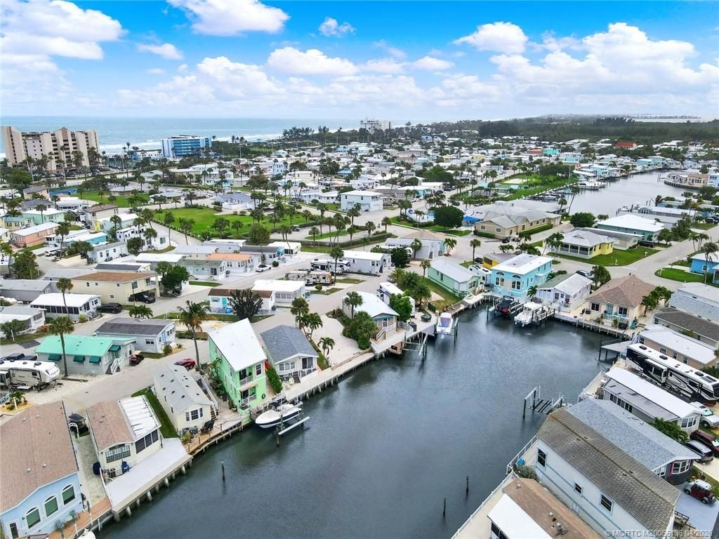 10701 S Ocean Drive, Unit 811, Jensen Beach, FL 34957 Photo