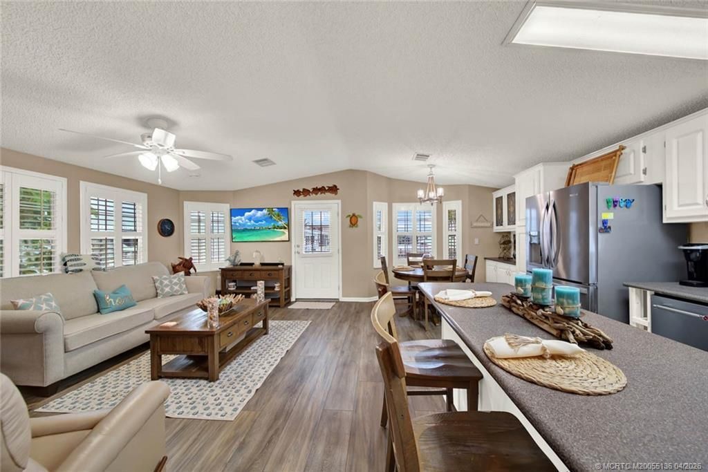 10701 S Ocean Drive, Unit 811, Jensen Beach, FL 34957 Photo