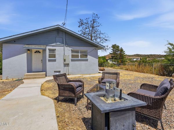 1446 E Sycamore Street, Globe, AZ 85501