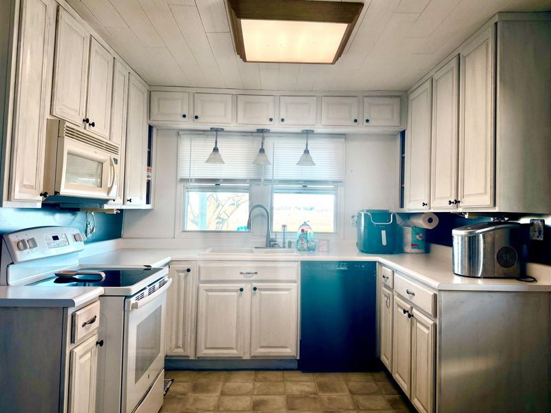 7827 S Jay Road, West Milton, OH 45383 Photo 3