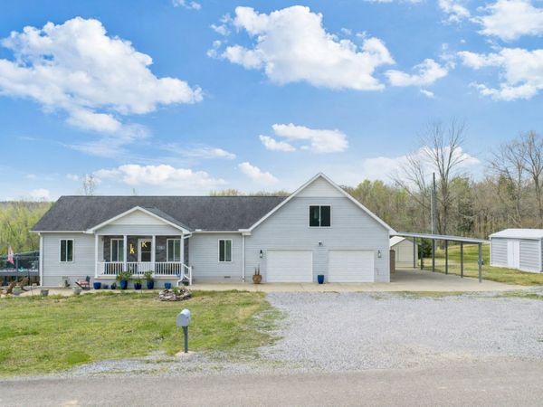 198 Yarbro Harbor Dr, Decaturville, TN 38329