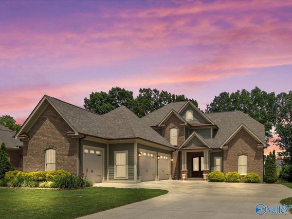 14318 Muirfield Drive, Athens, AL 35613