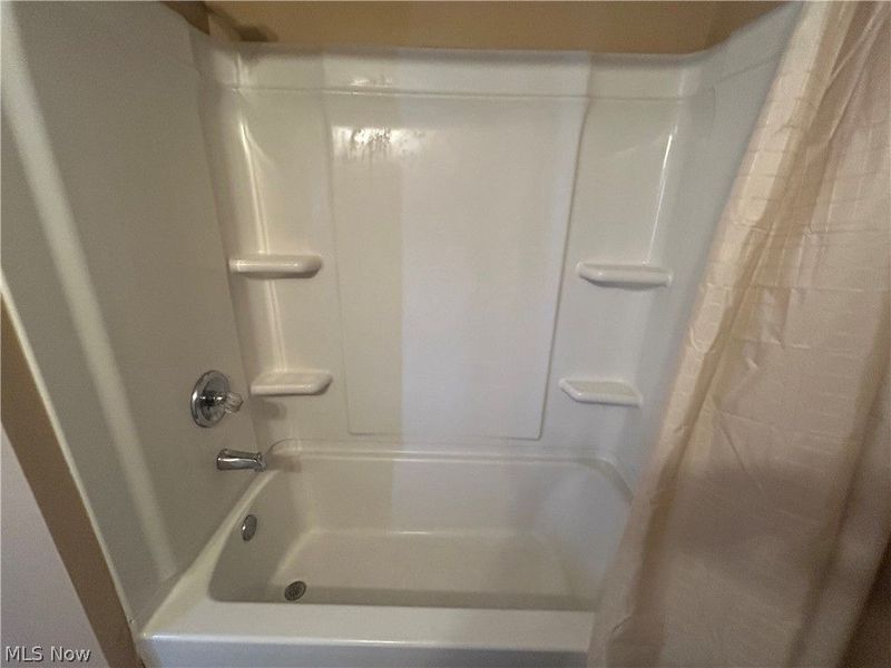 839 Orange Street, Coshocton, OH 43812 Photo 10