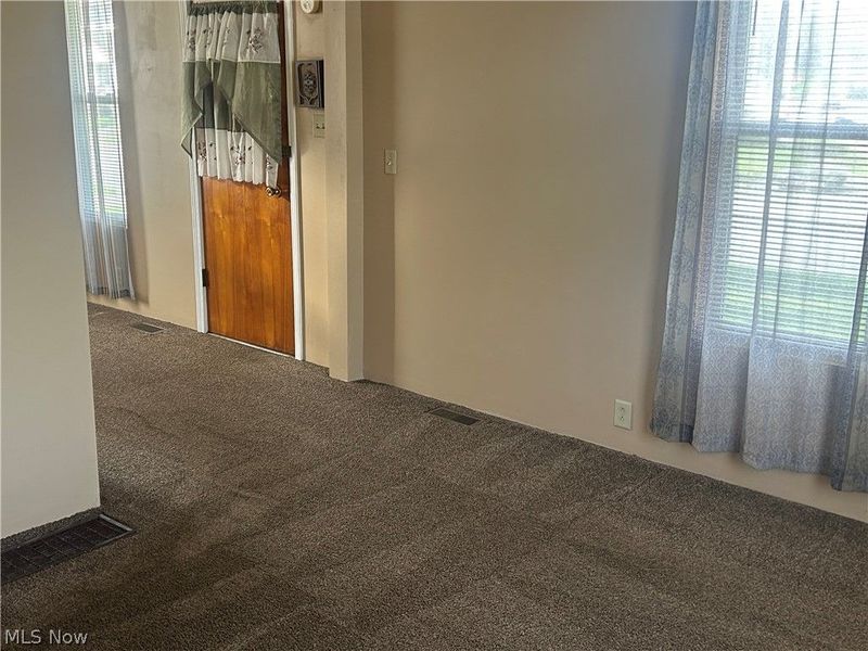 839 Orange Street, Coshocton, OH 43812 Photo 11