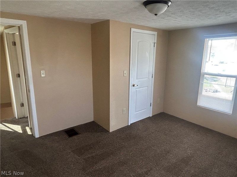 839 Orange Street, Coshocton, OH 43812 Photo 17