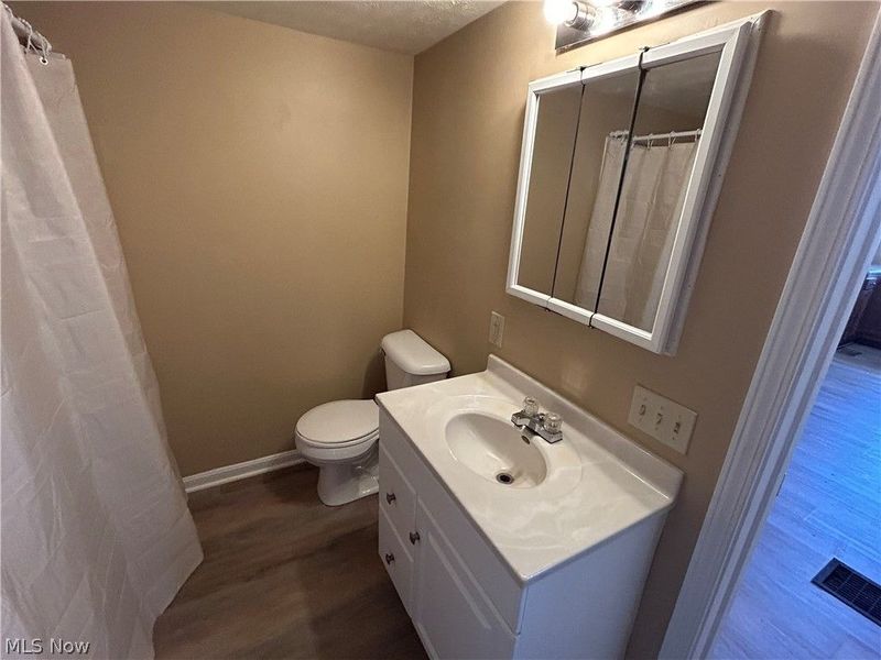 839 Orange Street, Coshocton, OH 43812 Photo 9