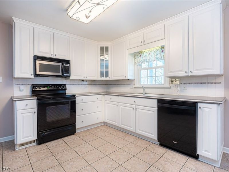 2175 Cambridge Road, Coshocton, OH 43812 Photo 19