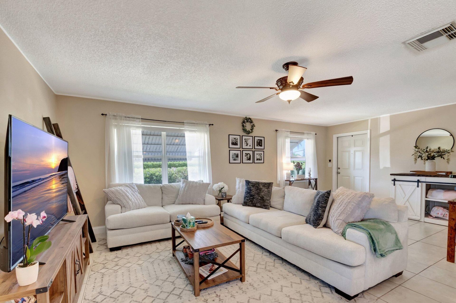 2305 Lowson Boulevard, Unit A, Delray Beach, FL 33445 Photo