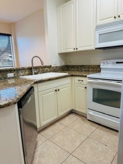 4390 Berkshire Wharf Drive, Lake Worth, FL 33461 Photo