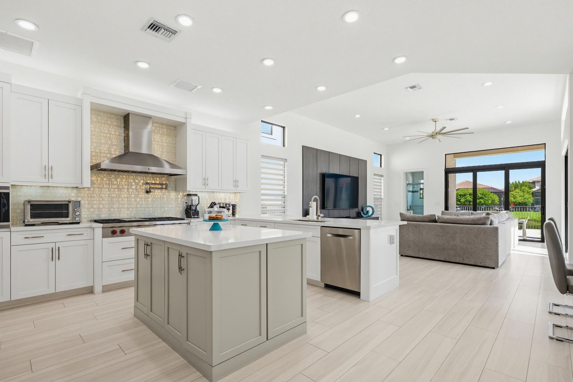 9801 Rennes Lane, Delray Beach, FL 33446 Photo