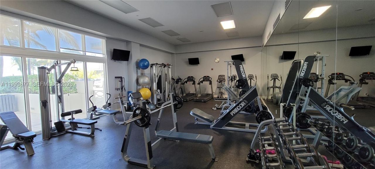 6917 Collins Ave , Unit 1212, Miami Beach, FL 33141 Photo