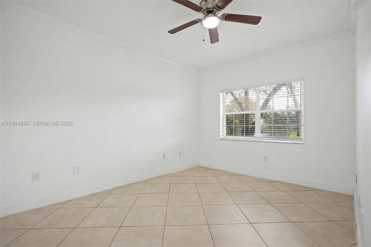 1731 NW 96th Ter , Unit 2J, Pembroke Pines, FL 33024 Photo