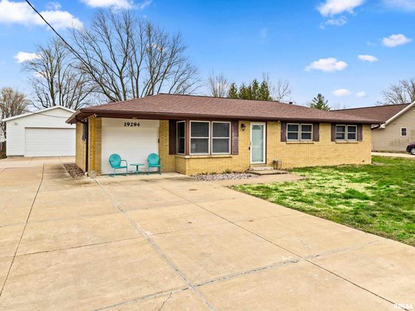 19294 SPRINGFIELD Road, Groveland, IL 61535