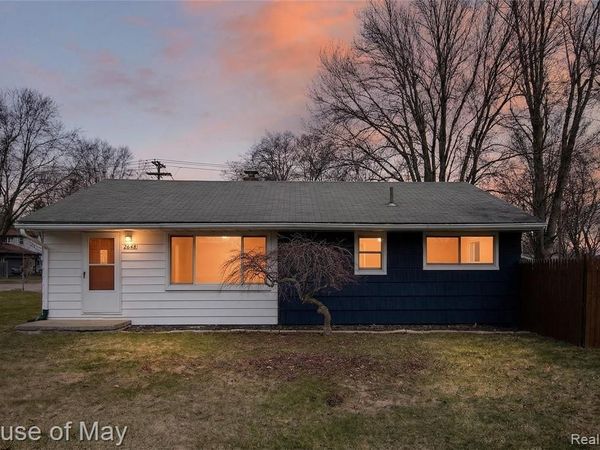 2648 Corey Street, Waterford Twp, MI 48328