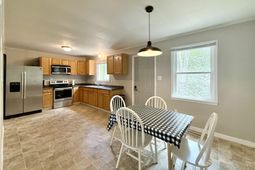 2755 Louise Drive photo 4