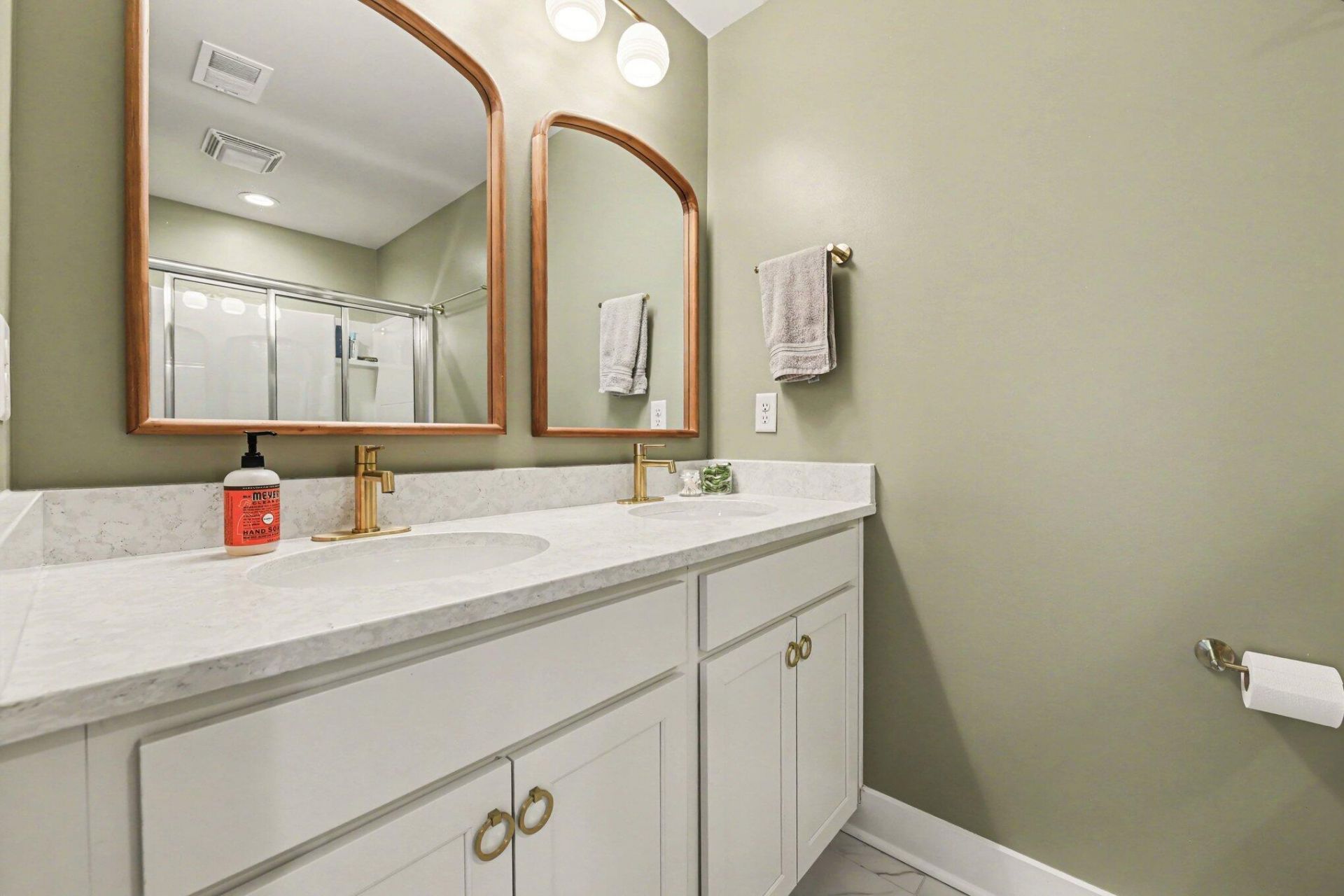 5140 Park Creek Avenue Photo 22