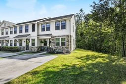 5140 Park Creek Avenue photo 4