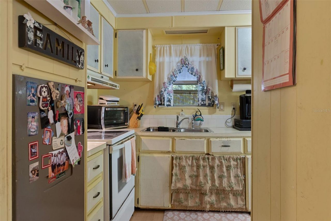 2325 S Stanley Terrace , Homosassa, FL 34448 Photo