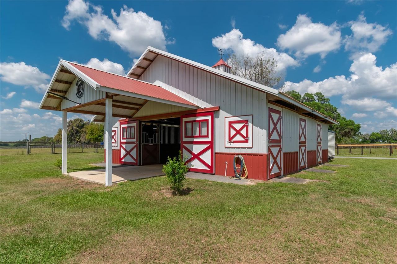 13025 NW Gainesville Road, Reddick, FL 32686 Photo