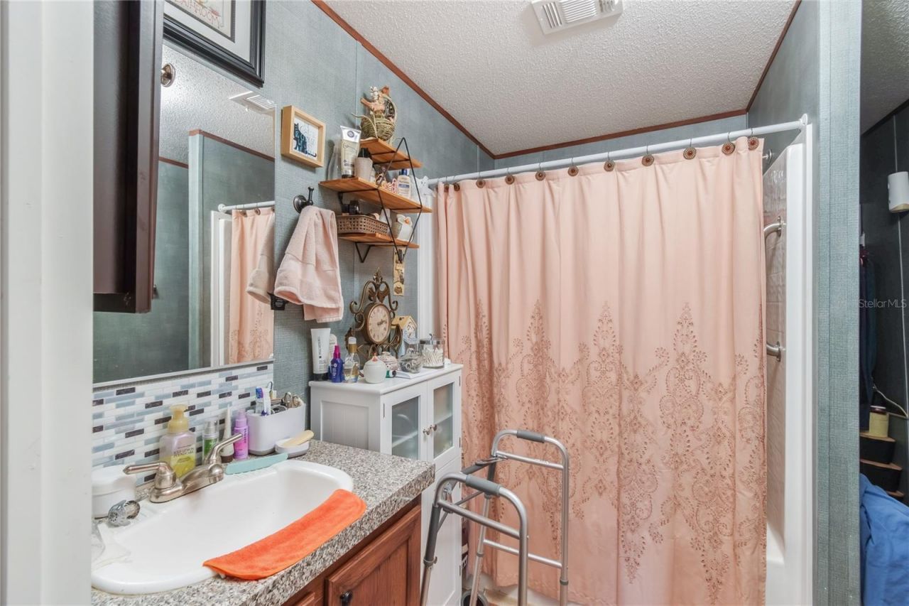 13025 NW Gainesville Road, Reddick, FL 32686 Photo