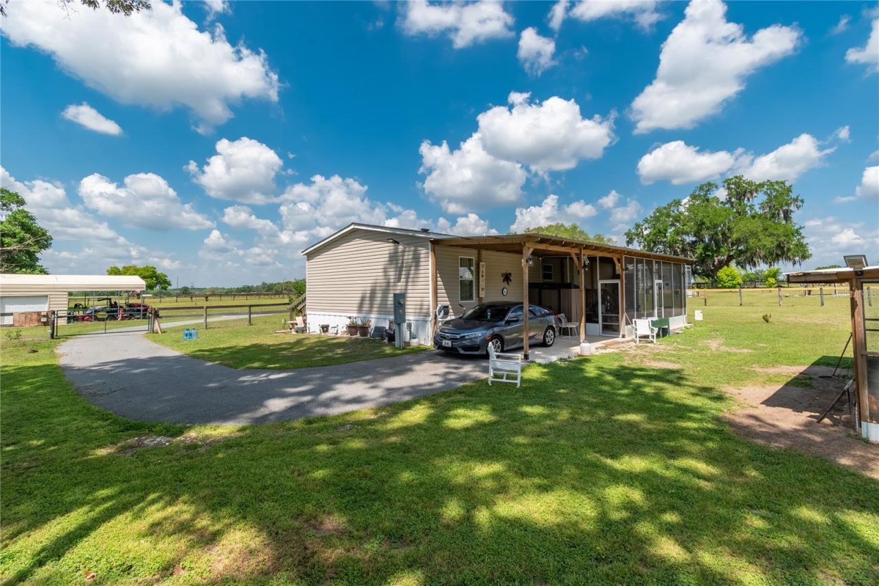 13025 NW Gainesville Road, Reddick, FL 32686 Photo