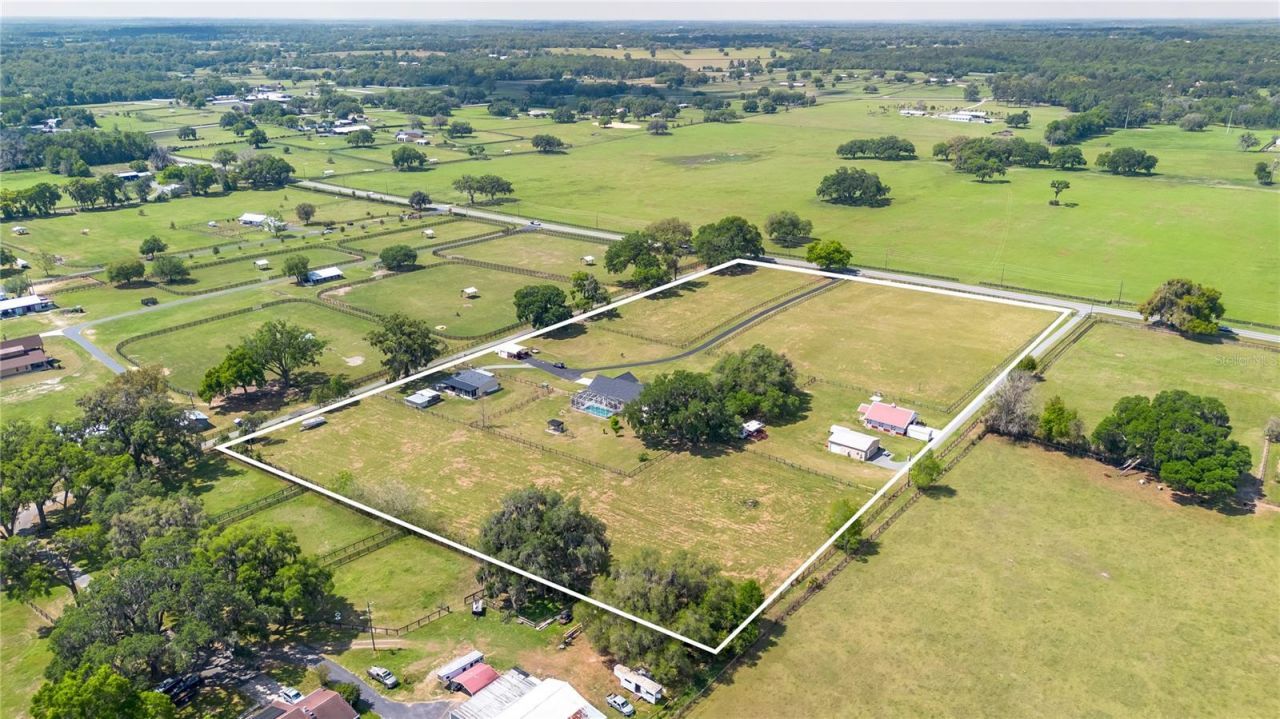 13025 NW Gainesville Road, Reddick, FL 32686 Photo