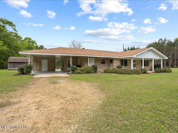 685 Big 4 Road, Wiggins, MS 39577