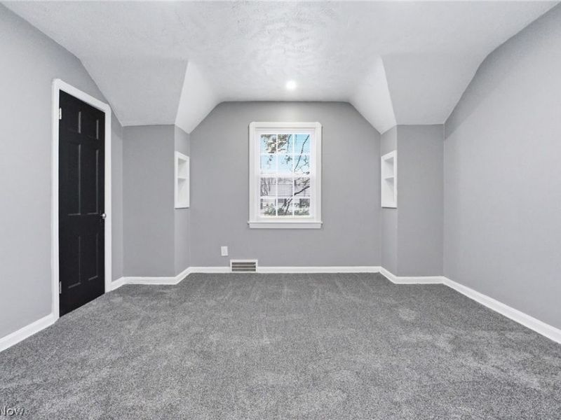 3153 Becket Road, Cleveland, OH 44120 Photo 29